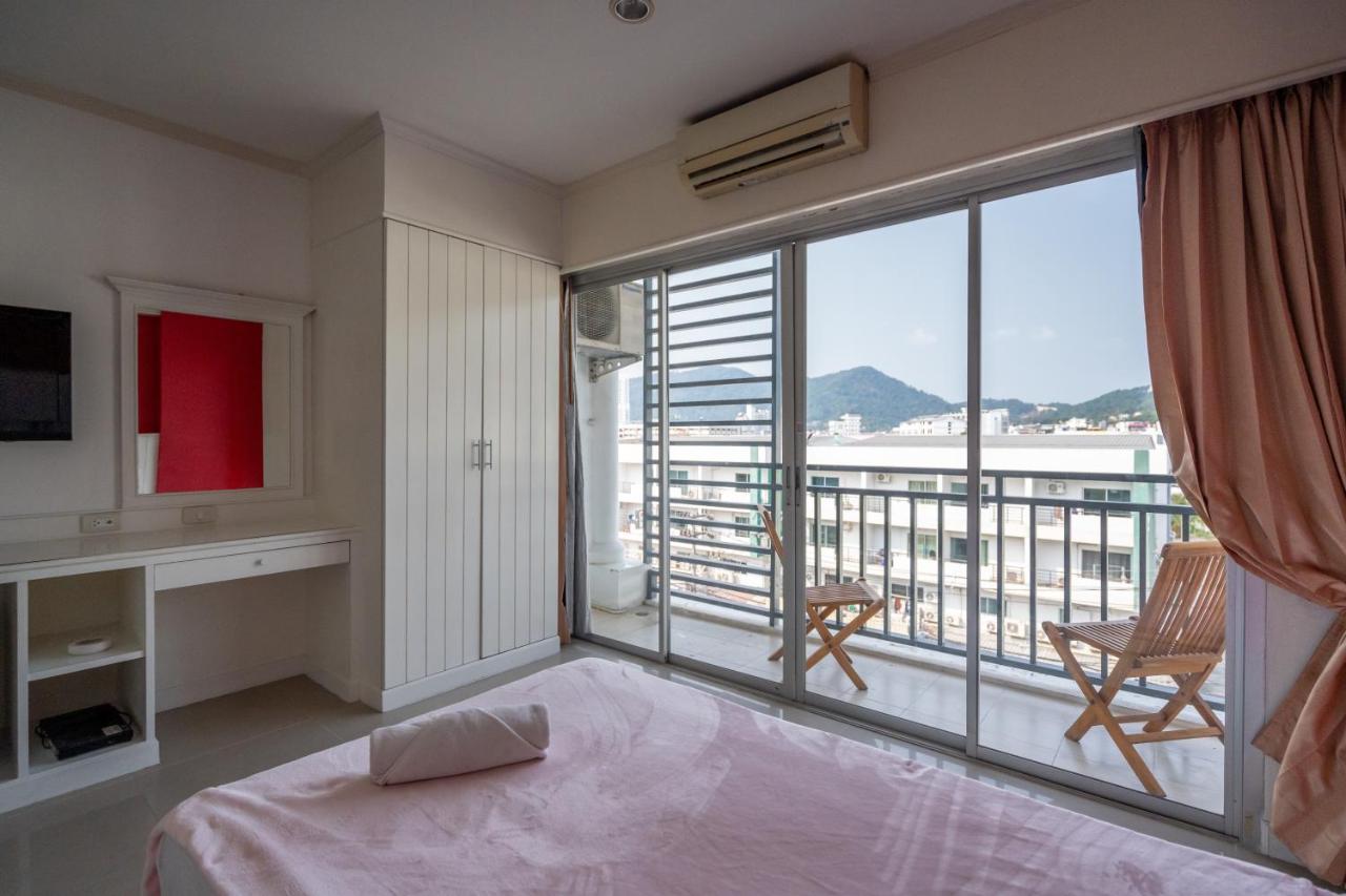 Santi White House Patong Exterior foto