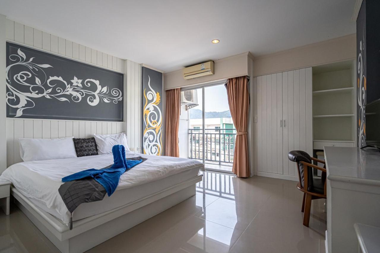 Santi White House Patong Exterior foto